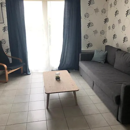 La Maison De Julie * Albert